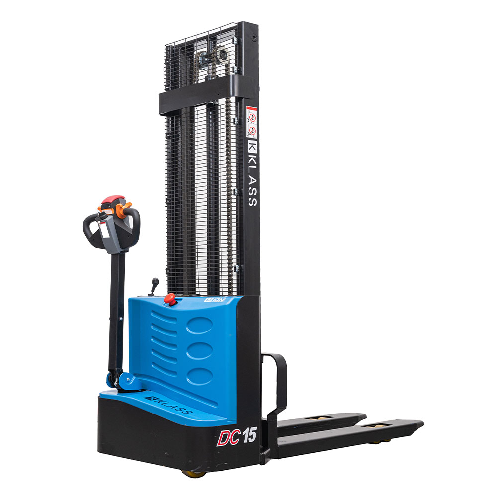CDD15J, Transpalette électrique avec mât, capacité 1.500 kg, levée jusqu’à 2.000 mm