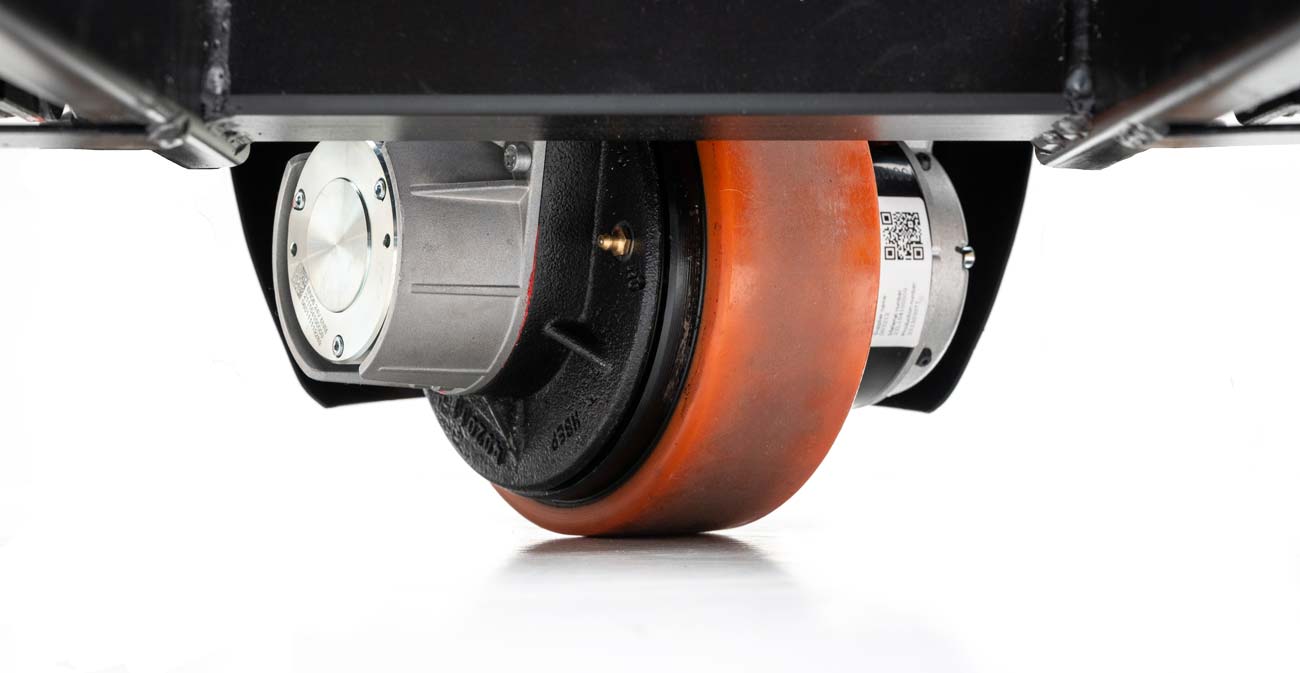 F4 big wheel under solo